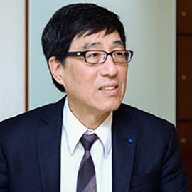 Professor Way Kuo, JP